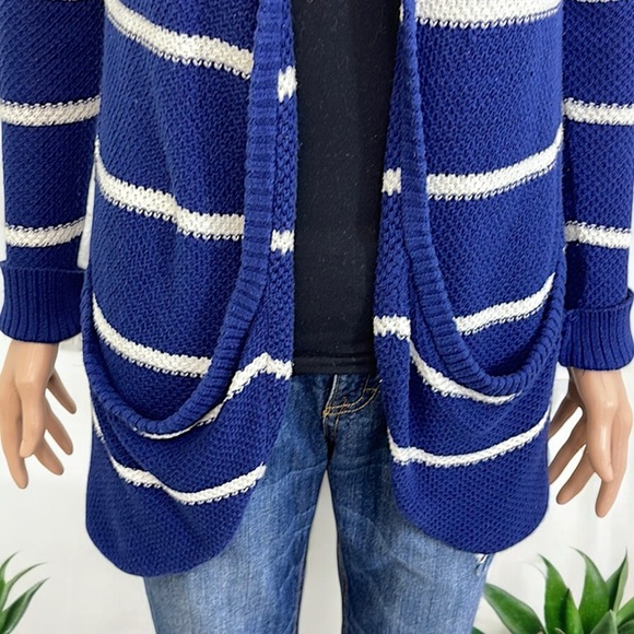 American Eagle Outfitters Nautical Navy & White Striped Open Front Knit Cardigan - Picture 8 of 16